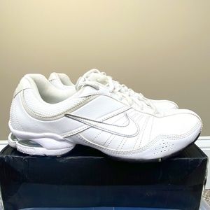 Nike Women's Air Exceed  (SIZE 8.5)  White Running Shoes 366650-111